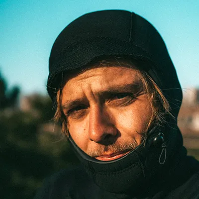 Tom, moniteur de surf diplômé — Line Up, Côte Landaise.
